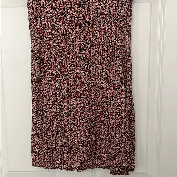Urban Outfitters Crowley Collared women Mini Dress, with ditsy floral print - Picture 3 of 11
